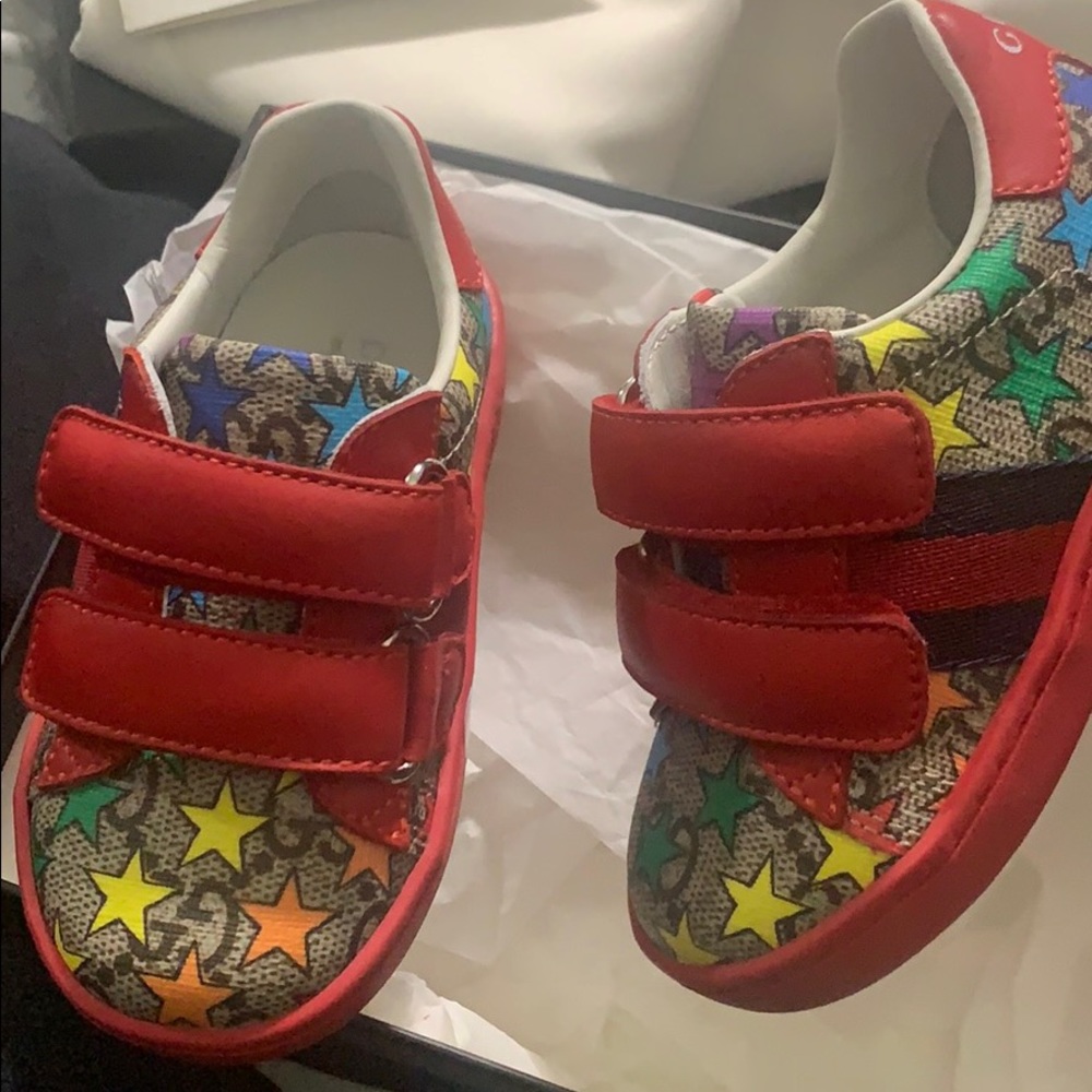 Gucci shoe